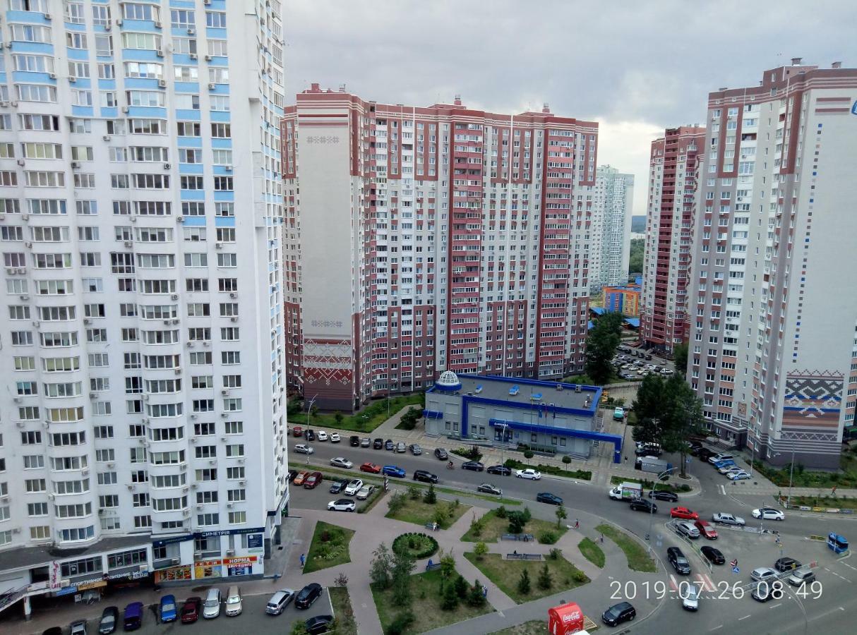 люкс на позняках شقة